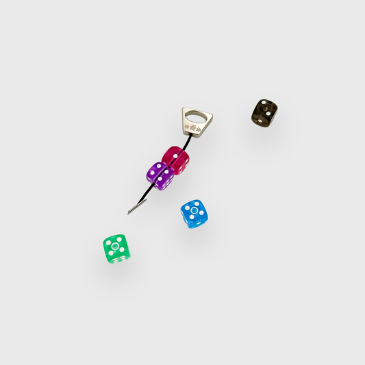 Würfel Schlüsselanhänger „Random Color“