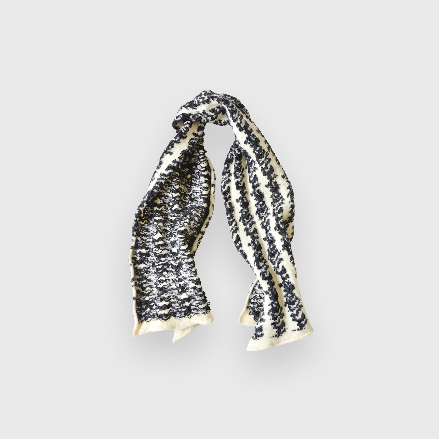 Sac Objects x abnorm white scarf